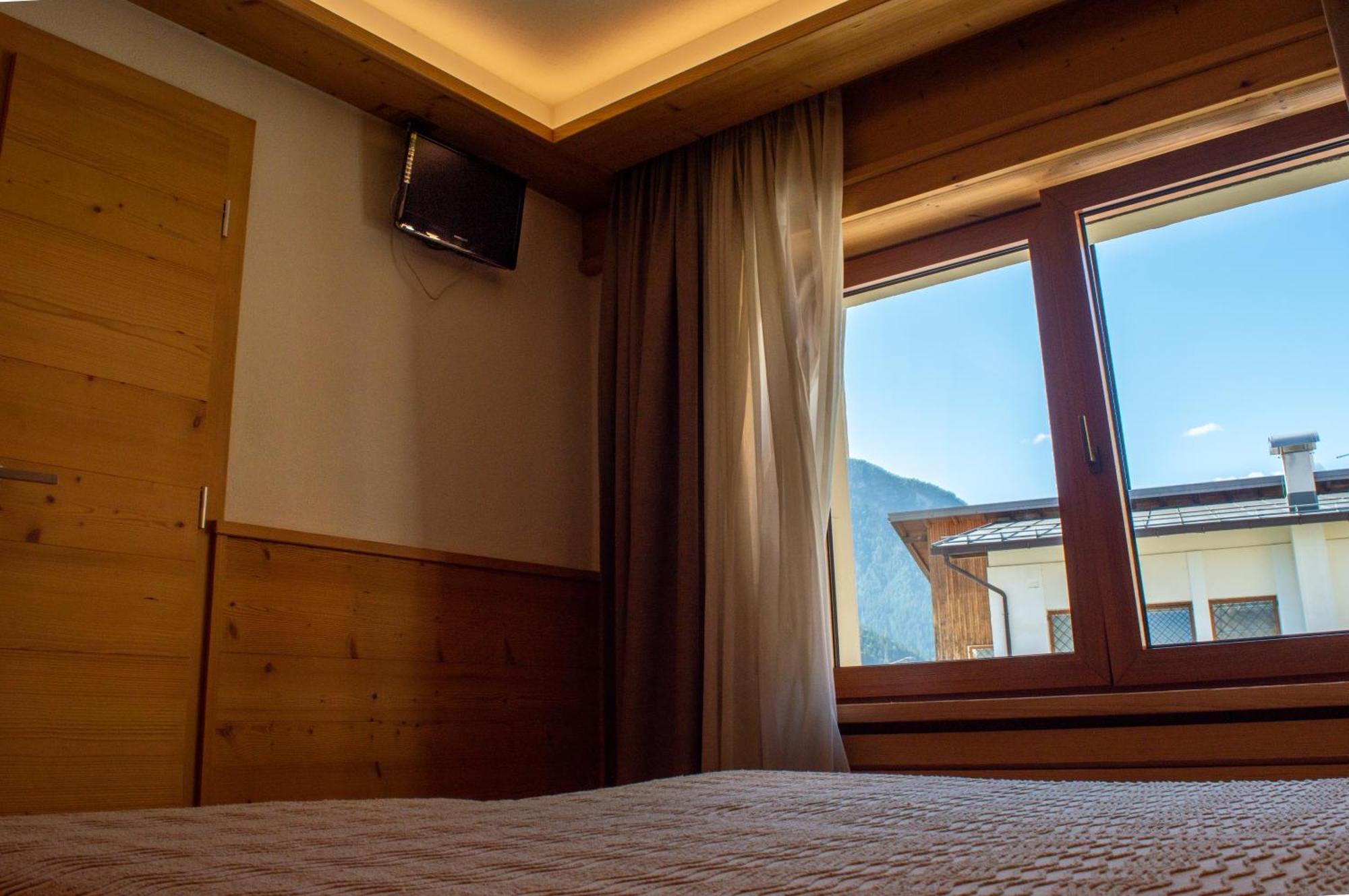 Hotel Serena - Tre Cime Views Auronzo di Cadore Kültér fotó